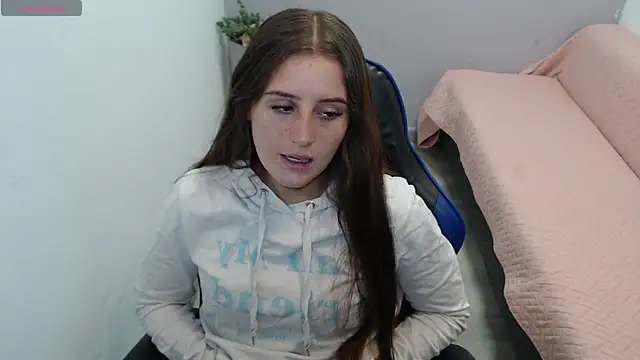 valerie diaz1 online show from February 6, 2026, 1:25 pm