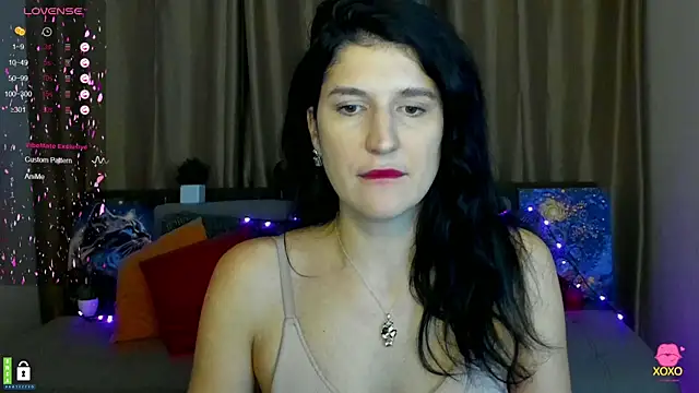 Alianna Solo Kisses online show from February 13, 2025, 9:41 am