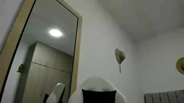 Valerioe online show from February 23, 2026, 2:14 pm