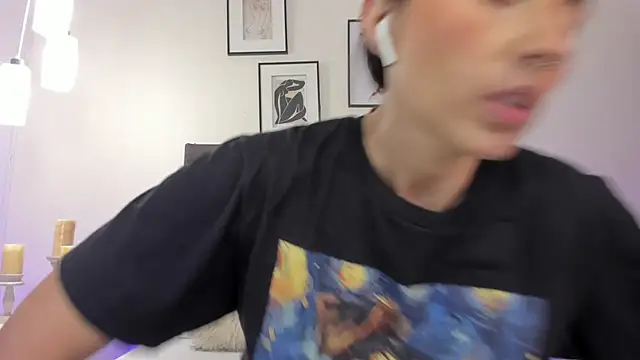 helen mooree online show from February 27, 2026, 12:38 pm