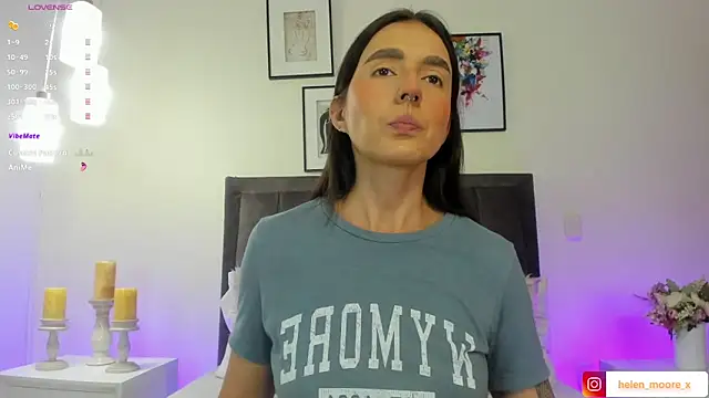 Snapshot of helen_mooree chatting on April 10, 2026, 12:43 pm helen mooree online show from April 10, 2026, 12:43 pm