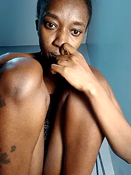 kinkybeby online show from October 3, 2025, 9:45 pm