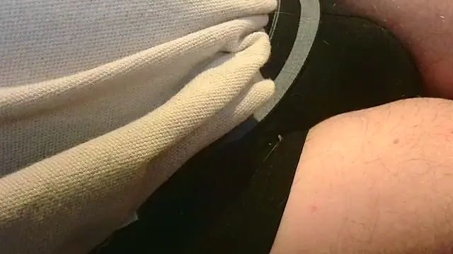 T0Yforeskin online show from July 4, 2026, 9:21 pm