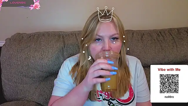 Snapshot of PhatAssBlond chatting on March 13, 2026, 2:34 pm PhatAssBlond online show from March 13, 2026, 2:34 pm