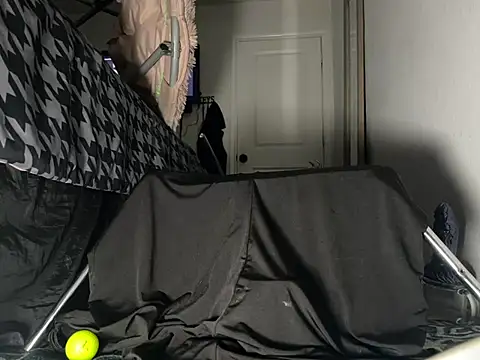 Snapshot of Amarok39 chatting on January 16, 2025, 5:44 pm Amarok39 online show from January 16, 2025, 5:44 pm