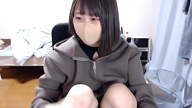 Snapshot of izumi__123 chatting on February 28, 2025, 10:52 am izumi 123 online show from February 28, 2025, 10:52 am