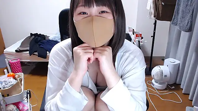Snapshot of izumi__123 chatting on May 14, 2026, 3:52 pm izumi 123 online show from May 14, 2026, 3:52 pm