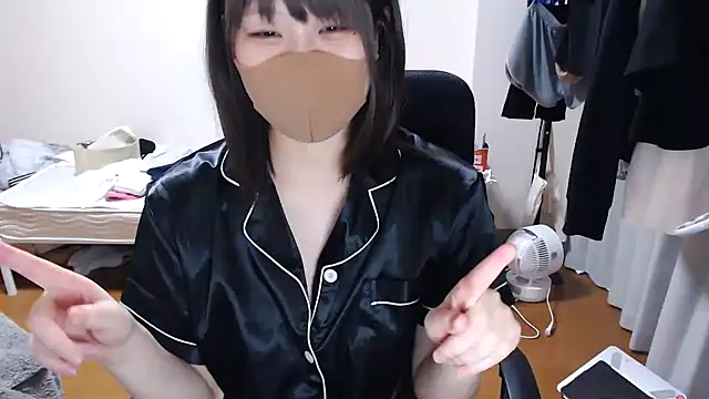 Snapshot of izumi__123 chatting on August 6, 2026, 8:00 pm izumi 123 online show from August 6, 2026, 8:00 pm