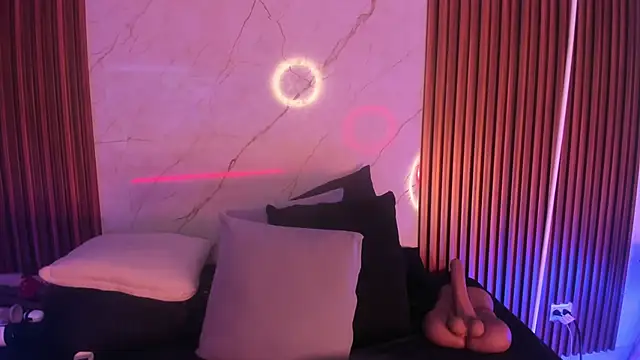 Snapshot of Emiilycollins chatting on September 9, 2025, 1:27 am Emiilycollins online show from September 9, 2025, 1:27 am