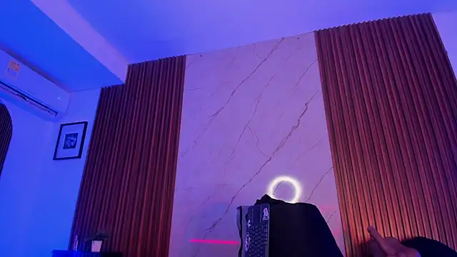 Snapshot of Emiilycollins chatting on October 23, 2025, 10:30 pm Emiilycollins online show from October 23, 2025, 10:30 pm