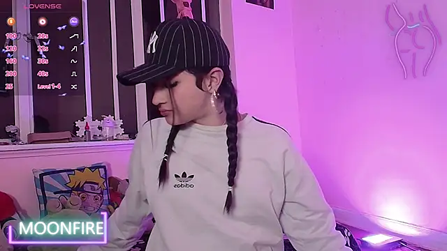 moonfiredancer online show from March 5, 2025, 5:50 am