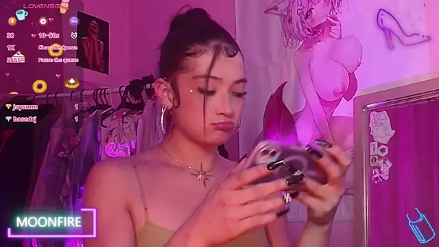 moonfiredancer online show from October 21, 2025, 10:27 am