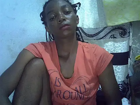 ElianeHot online show from January 7, 2026, 8:22 pm