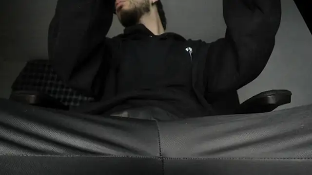 s sven03 online show from September 14, 2025, 11:15 pm