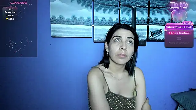 AdelleLennox cg online show from February 23, 2025, 2:29 am