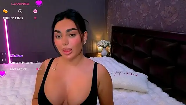 babyleilaa online show from September 27, 2025, 6:13 pm