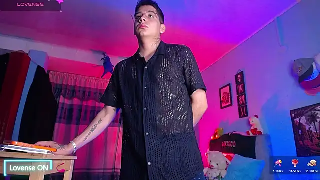 Snapshot of mexican_cum chatting on November 14, 2025, 3:05 am mexican cum online show from November 14, 2025, 3:05 am