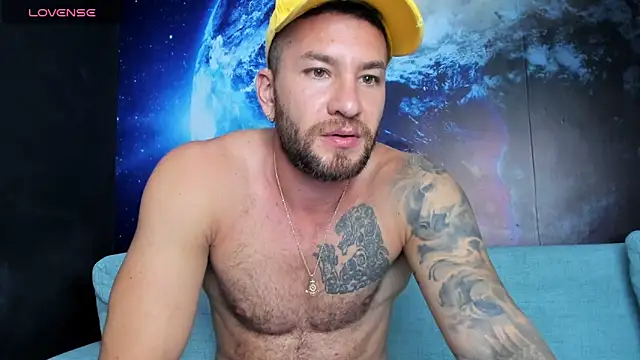 delessandro world online show from March 21, 2025, 5:32 am