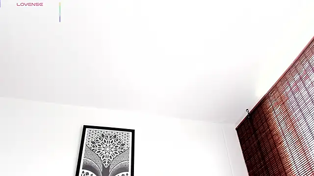 VeronicaTonu online show from October 19, 2025, 2:40 pm