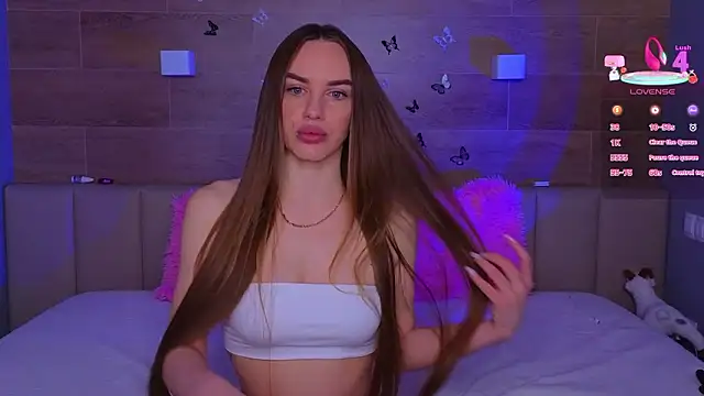 Snapshot of SaraCros chatting on March 30, 2026, 5:41 am SaraCros online show from March 30, 2026, 5:41 am