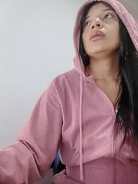 angelie 3 online show from March 6, 2025, 4:30 am