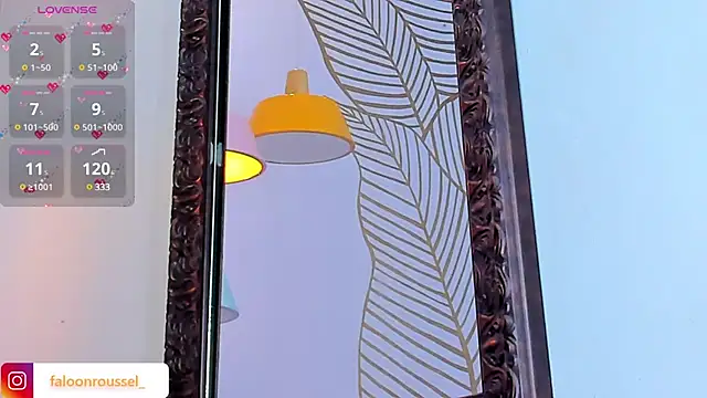 FaloonRoussel online show from February 17, 2025, 9:19 pm