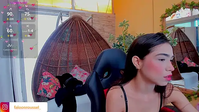 FaloonRoussel online show from March 15, 2025, 6:54 pm