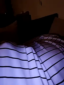 Snapshot of poussychats chatting on February 24, 2026, 8:40 pm poussychats online show from February 24, 2026, 8:40 pm