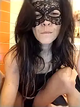 EmySkinny85 online show from January 31, 2025, 12:18 pm