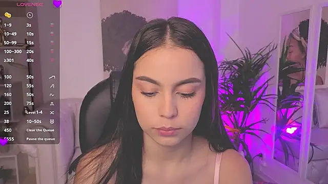 Aleejaa   online show from November 12, 2025, 12:05 pm