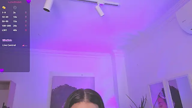 Aleejaa   online show from December 17, 2025, 11:16 am