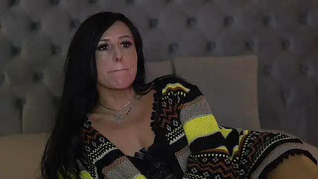 AmelyNoir online show from November 24, 2025, 2:39 pm