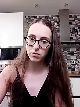 MartiniiSelenna online show from February 5, 2025, 9:46 am
