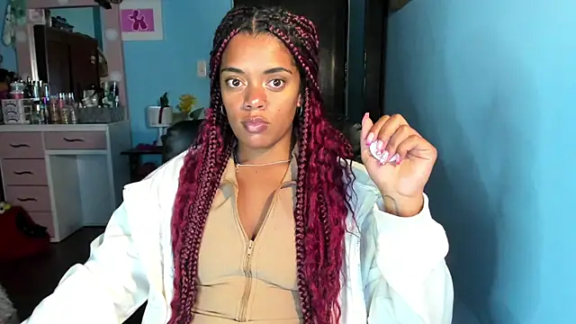 ladyrd1 online show from December 1, 2024, 10:43 pm