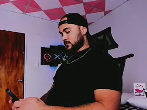 Sebas-hott online show from February 16, 2025, 2:42 am