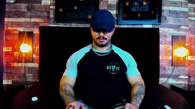 Van Velckan online show from February 20, 2025, 7:23 am