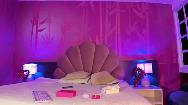 Snapshot of sabrinamilani chatting on February 18, 2025, 3:42 am sabrinamilani online show from February 18, 2025, 3:42 am