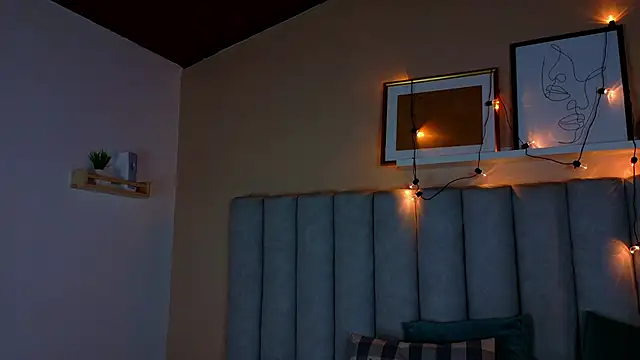 alaia-rogers online show from October 29, 2025, 11:34 am