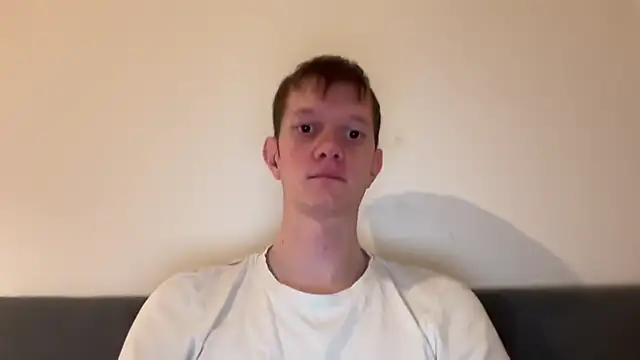 Snapshot of Cube933 chatting on October 11, 2025, 9:13 pm Cube933 online show from October 11, 2025, 9:13 pm