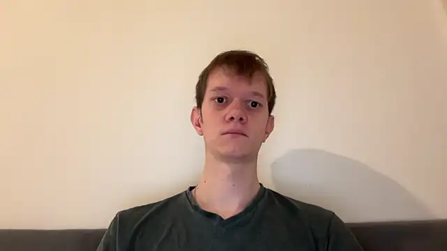 Snapshot of Cube933 chatting on October 27, 2025, 3:05 pm Cube933 online show from October 27, 2025, 3:05 pm