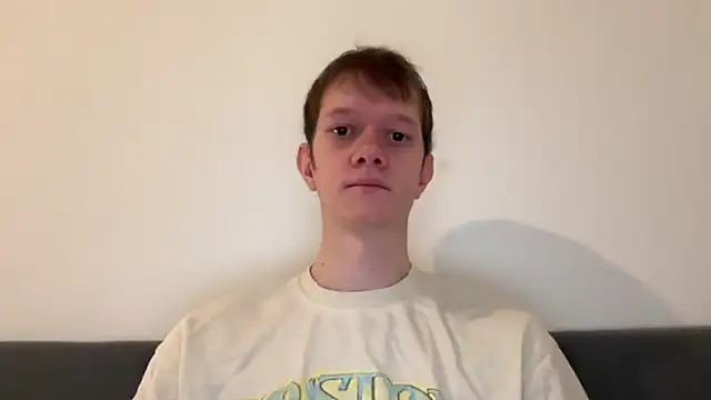 Snapshot of Cube933 chatting on October 31, 2025, 10:27 am Cube933 online show from October 31, 2025, 10:27 am