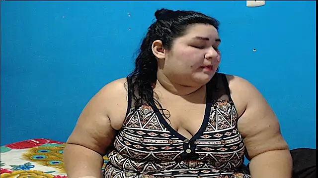 Zoe bbw21 online show from March 11, 2026, 3:01 am