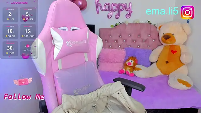 Snapshot of ema_tayy chatting on October 3, 2025, 11:40 am ema tayy online show from October 3, 2025, 11:40 am