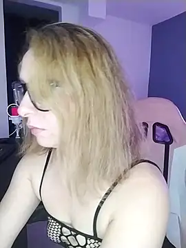 Yelena03 online show from March 3, 2025, 8:21 pm