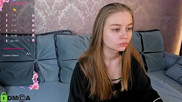 Polumna cute online show from March 18, 2025, 9:09 am