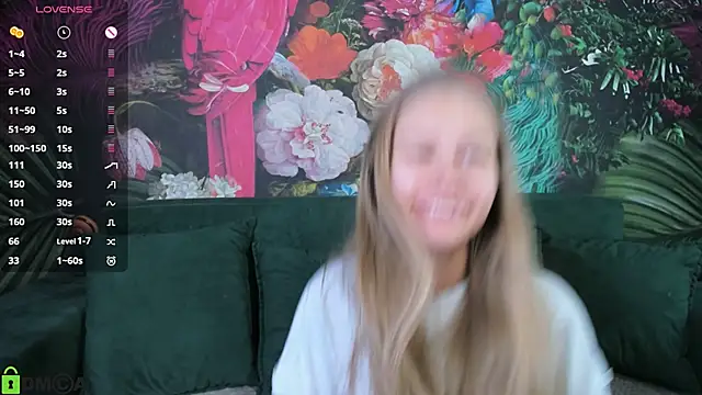 Polumna cute online show from November 14, 2025, 9:30 am