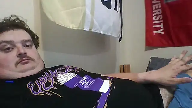 YelpedAverting online show from October 21, 2025, 7:47 pm