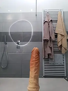 Snapshot of MATTIS11 chatting on November 7, 2025, 8:47 am MATTIS11 online show from November 7, 2025, 8:47 am