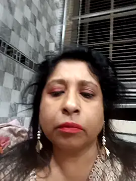 raniofsex02 online show from October 25, 2025, 11:54 pm