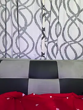 ZUCAAT online show from February 22, 2025, 2:39 am